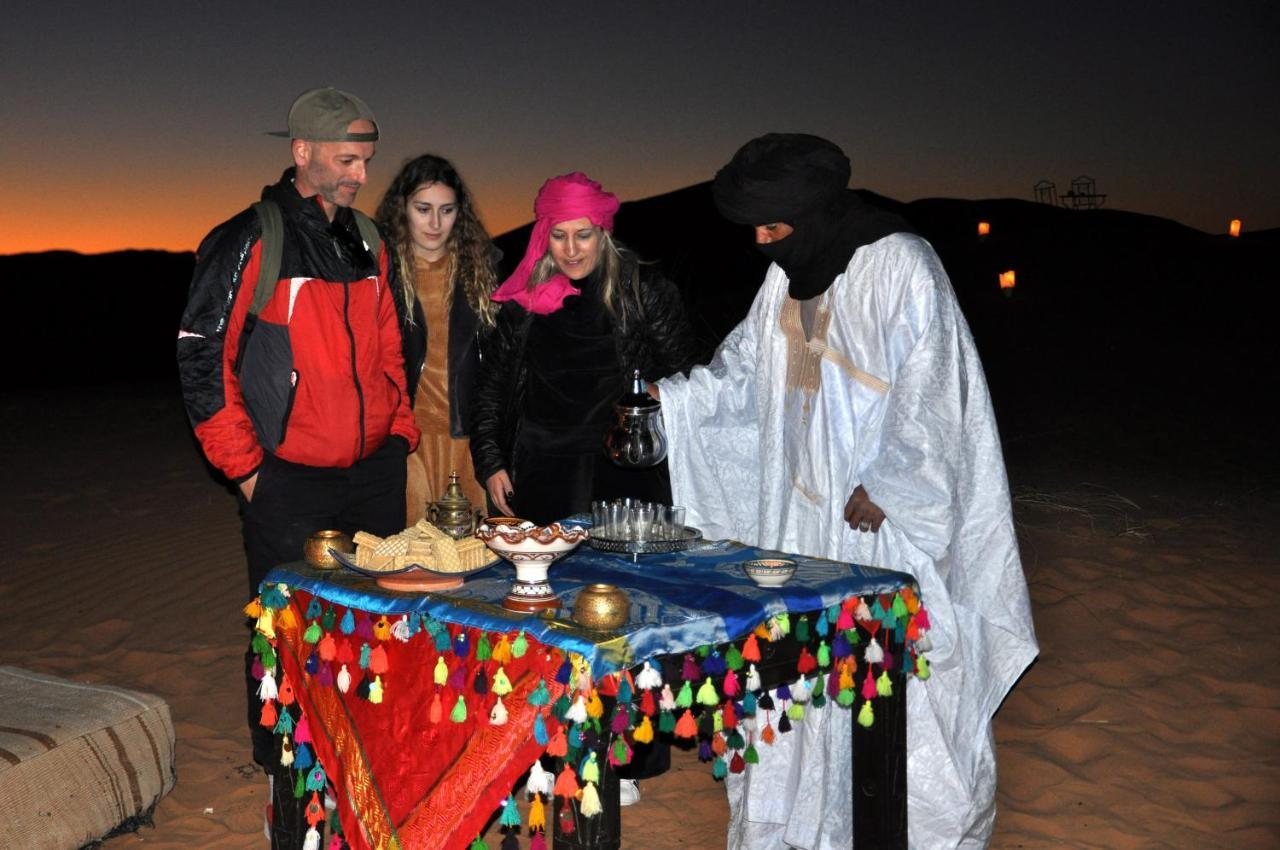 Tuareg Luxury Camp Hotel Merzouga Bagian luar foto