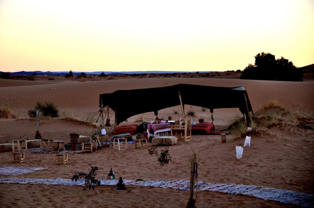 Tuareg Luxury Camp Hotel Merzouga Bagian luar foto