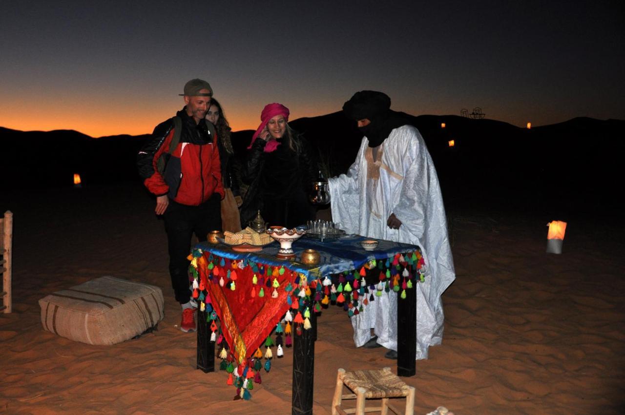Tuareg Luxury Camp Hotel Merzouga Bagian luar foto