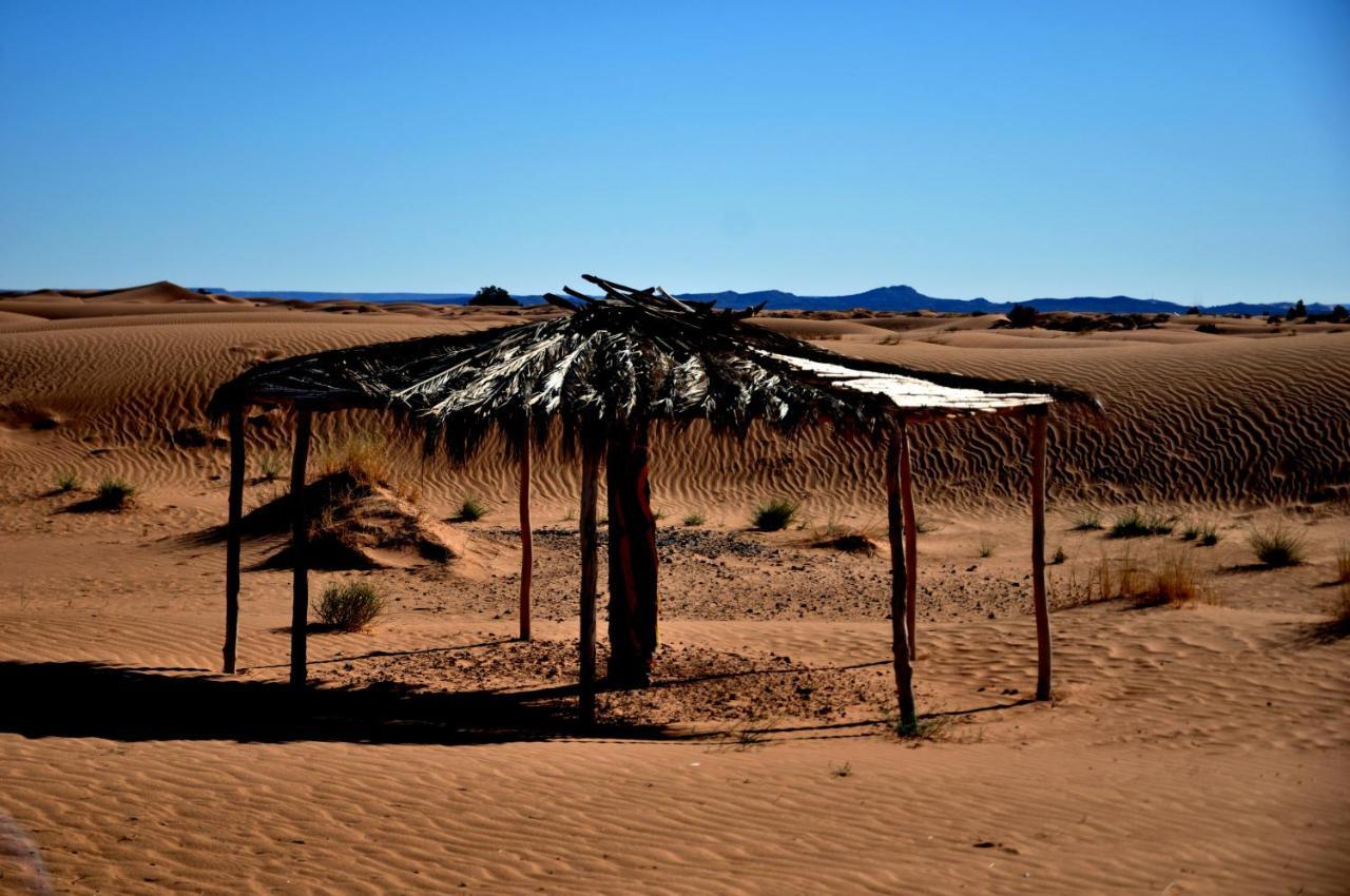 Tuareg Luxury Camp Hotel Merzouga Bagian luar foto